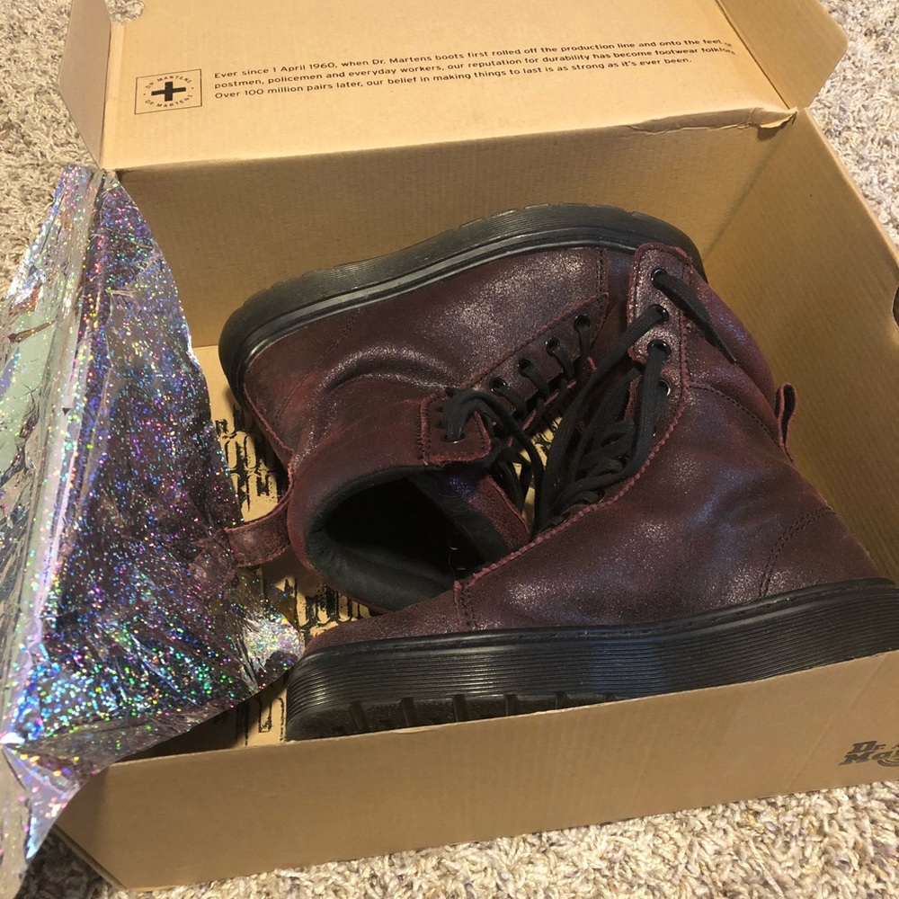 Cherry Red Rouge Crackle Suede Dr. Martens